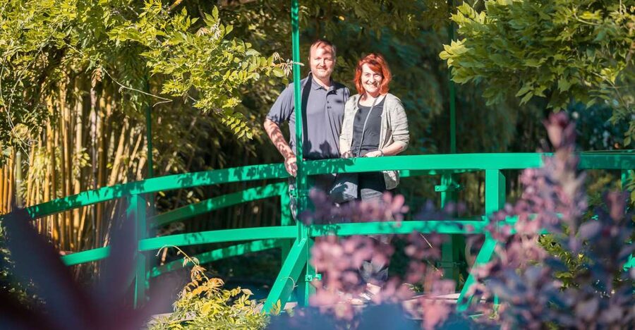 From Paris: Guided Day Trip to Monet's Garden in Giverny - The Flower Garden: 100+ types of flowers and the art of planting