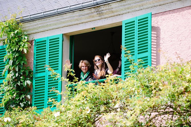 From Paris: Monet Gardens & Giverny Bike Tour with Picnic Stop - What’s included, what’s not, and why the price mostly makes sense
