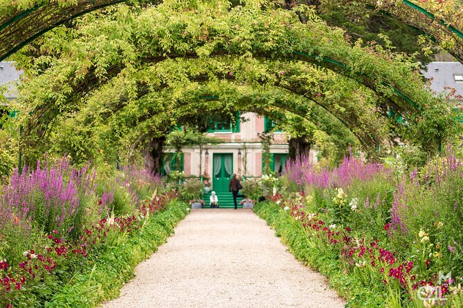 From Paris, Monet’s Enchanted Giverny Tour in very small group - The Quiet Stop at Eglise Sainte-Radegonde de Giverny