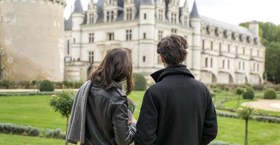 From Paris: Mont St Michel and Loire Valley 2 Day Tour - Loire Valley day: Langeais first, then Chenonceau and Chambord