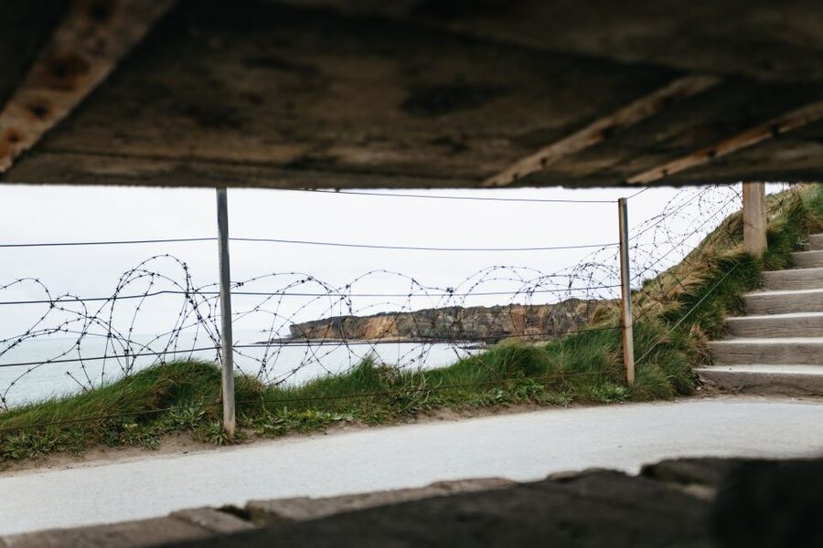 From Paris: Normandy D-Day Landing Beaches Full-Day Tour - Omaha Beach: seeing the approach, then seeing the aftermath