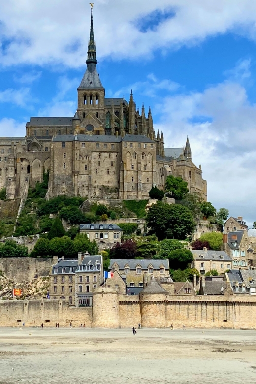 From Paris: Private Mont Saint-Michel & Normandy D-Day Tour - Key highlights to look for