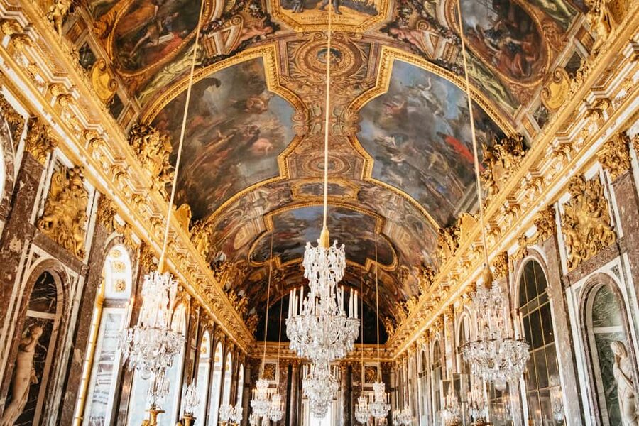 From Paris: Skip-the-Line Palace of Versailles Bike Tour - Versailles town market time: snack shopping with a purpose