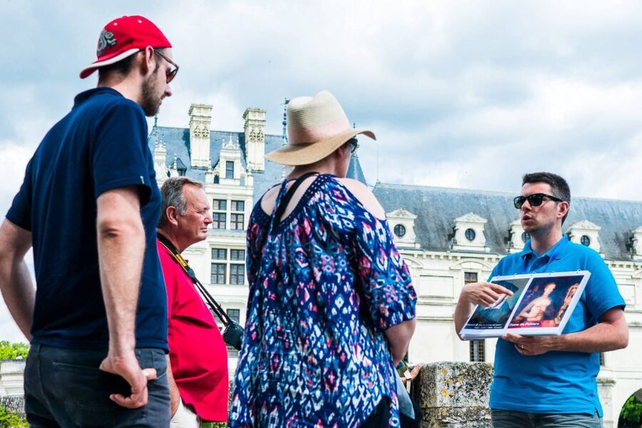 From Paris: Small-Group Loire Valley Castles Full-Day Tour - Who this Loire Valley tour is best for