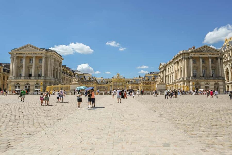 From Paris: Versailles Guided Tour with Skip-the-Line Entry - Why you should choose a guided Versailles day trip