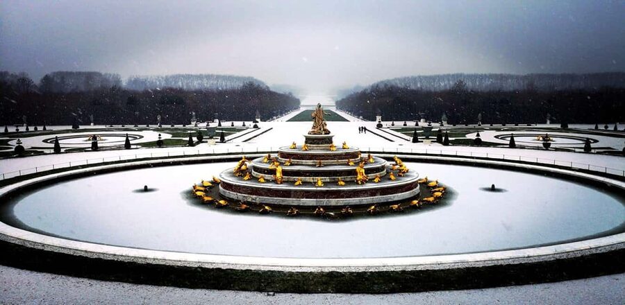 From Paris: Versailles Palace & Gardens Private Guided Tour - Your guide experience matters, and Julien seems to deliver