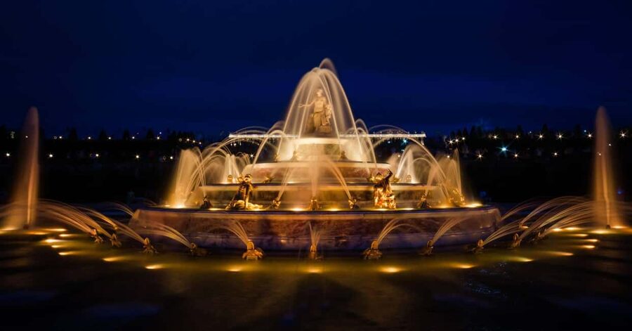 From Paris: Versailles Palace & Gardens Private Guided Tour - Who this private Versailles tour fits best