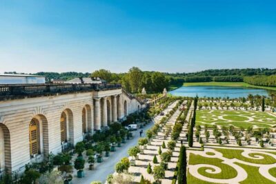 Versailles Palace Guided Tour & Gardens Access