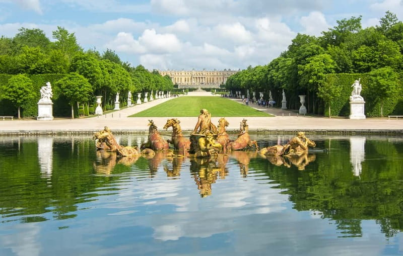 From Paris: Versailles Skip-the-Line Tour by Coach - Optional Full-Day Upgrade to Giverny and Monet’s House