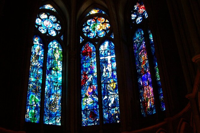 Full Day All-inclusive Tour in Champagne from Paris in a Minivan - Reims Cathedral UNESCO tour, crowned kings, and Chagall stained glass