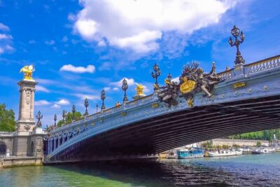 Full Day Paris City Pass: 50 Museums, Unlimited Hop On/Off Cruise