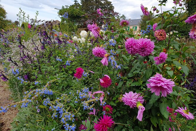 Giverny Half-Day Guided Tour from Paris - Clos Normand at Fondation Claude Monet: a second garden lens