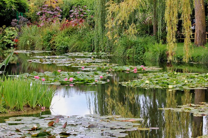 Giverny Half-Day Small-Group Tour from Paris – Max 7 Guests - Price and Value at $180.23: When It Makes Sense