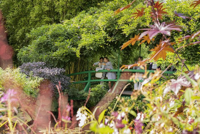 Giverny & Monet's House Audio Guided Half-day Tour from Paris - Timing, crowds, and avoiding the rushed feeling