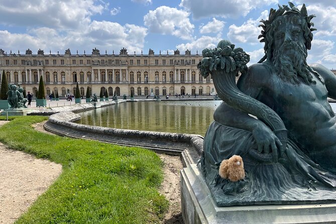 Giverny & Versailles Private Guided Tour with Ticket Entry - A private pickup that keeps your morning stress low