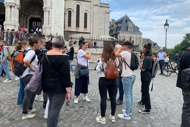 Guided Tour of Sacré-Coeur and Montmartre - Finding the guide: how to avoid a rough start