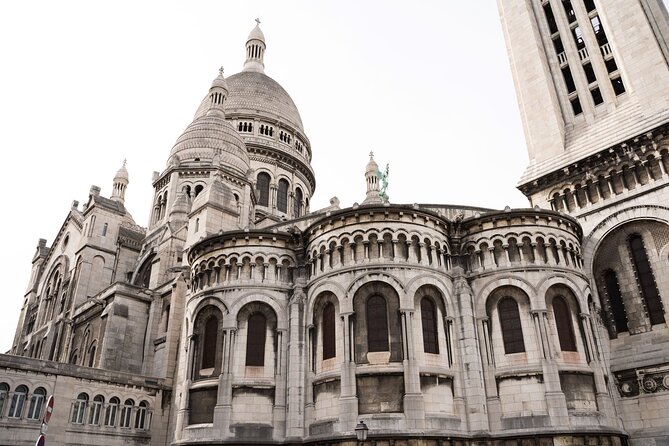 Hidden Montmartre: Paris' Secret Streets Walking Tour - Sacré-Cœur finale: the view from a less obvious angle