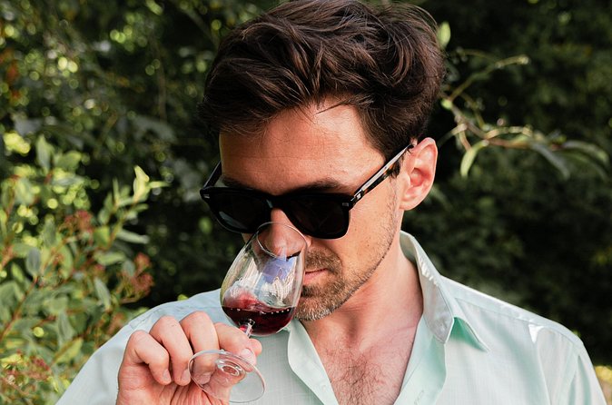 Hidden Paris and Wine Class : A Walking Tour - Timing, Walking Pace, and Where the Tour Ends