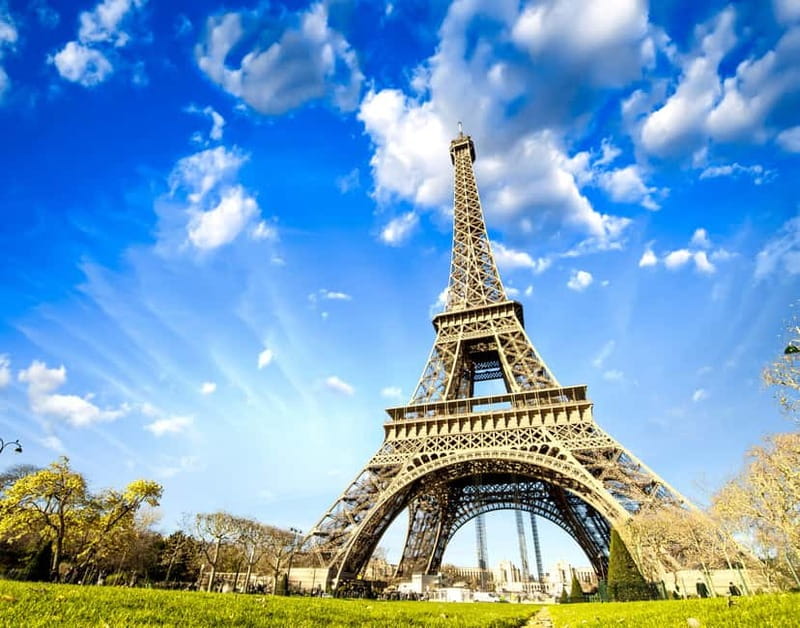 Highlights of Paris Bike Tour in English or Dutch - Quick hits before you ride