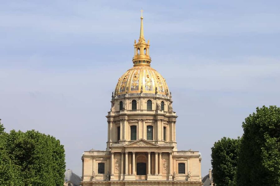 Highlights of Paris Bike Tour in English or Dutch - Champs-Élysées to Grand Palais and Petit Palais: ceremonial boulevards