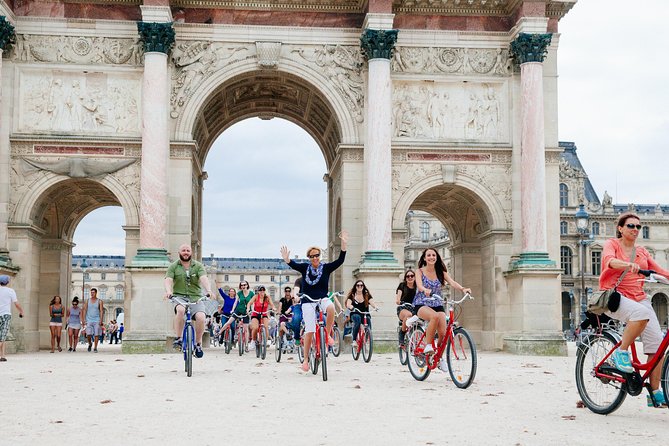 Highlights of Paris Bike Tour w/ a Local Guide (English or Dutch) - Stop-by-Stop Highlights: From Ecole Militaire to the Louvre Area