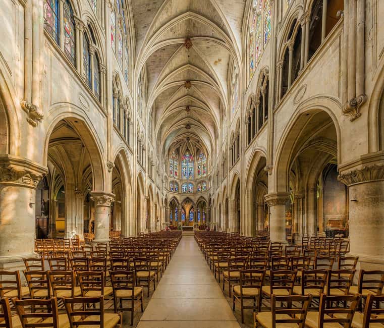 Île de la Cité & Notre-Dame Guided Tour - Price and value: is $104 a fair deal for this 90-minute format?