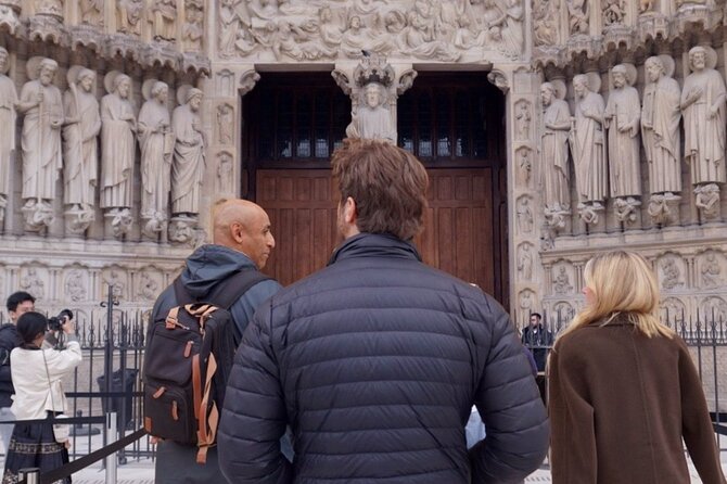 Inside Notre-Dame Tour with a Licensed Guide - Reserved Notre-Dame entry on Île de la Cité