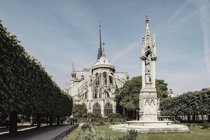 Inside Notre Dame Tour with Small Group City Stroll - Price and Value: What $71.38 Buys You