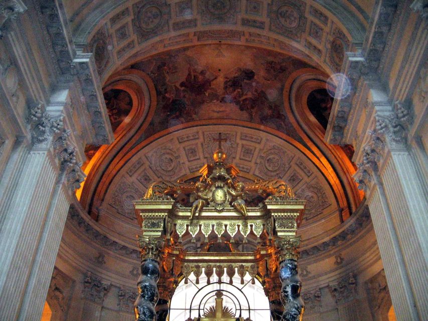 Invalides Museum - WWI & WWII - Guided Tour up to 8 guests - Napoleon’s Tomb Under the Gold Dome: The Moment You Came For
