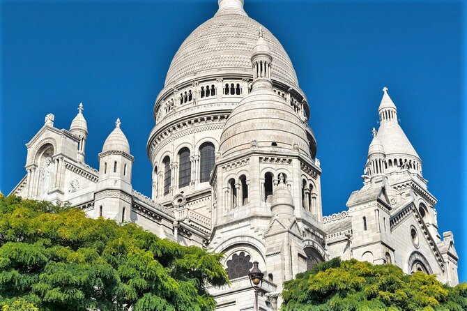 Investigation game - Montmarte - Stop 1: Basilique du Sacré-Cœur, Your First Clue in Montmartre