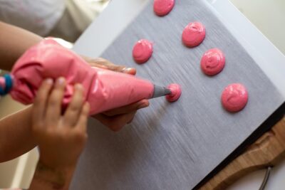 Kids in the Kitchen – MaCaRoN