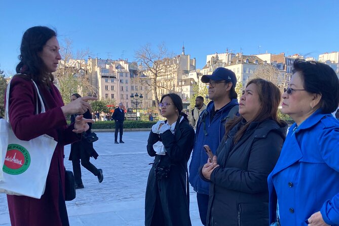Latin Quarter Highlights Walking Tour with Notre Dame Entry - Saint-Michel fountain and Saint-Julien-le-Pauvre: quick stops, clear context