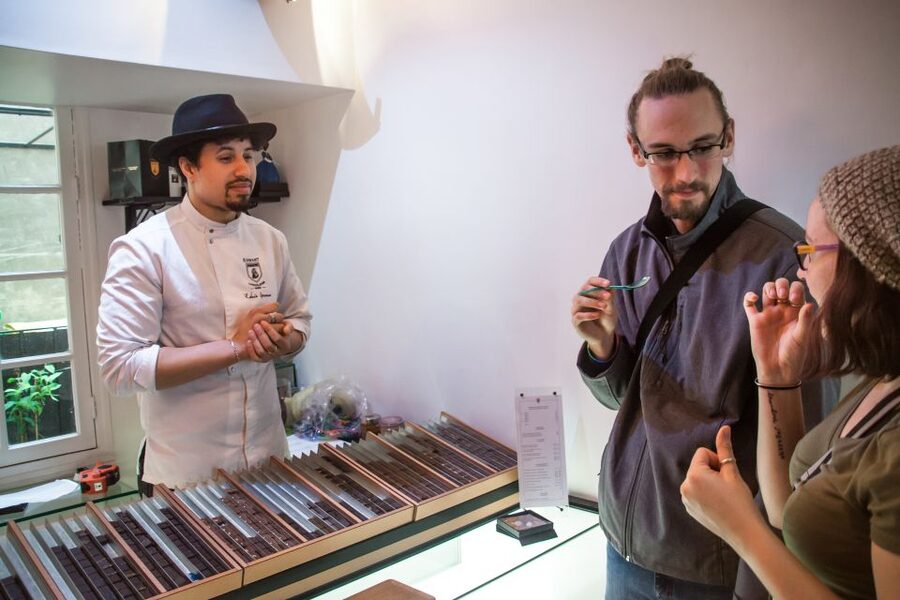 Le Marais: Pastry and Chocolate Food Tour - The pastry and chocolate game plan: craft, not just calories