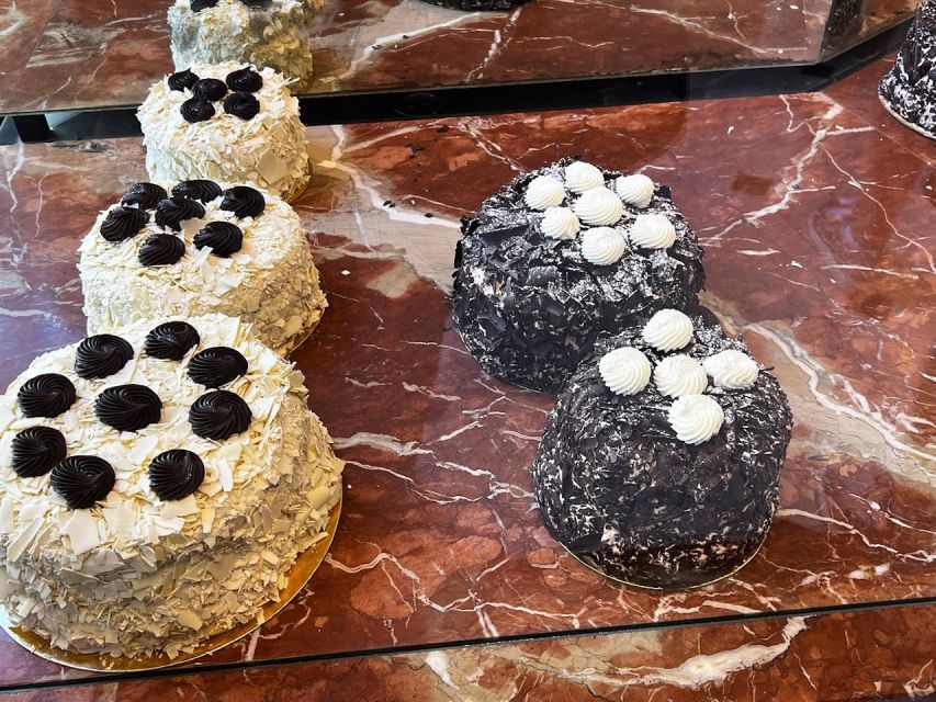 Le Marais Walking Food Tour with Cheese, Wine & Pastries - The restaurant stop: where seasonal French specialties show up