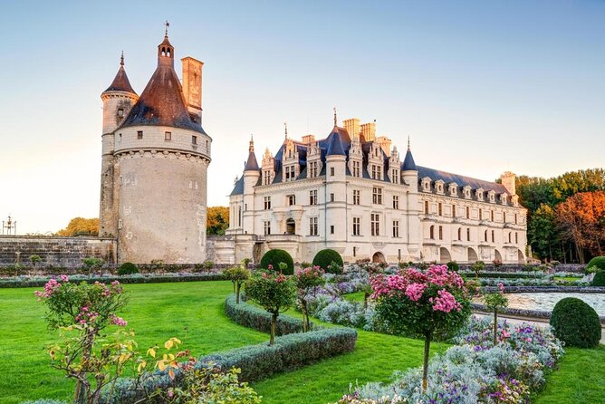 Loire Valley Castles Day Trip from Paris with Complementary Wine - Key highlights in plain terms