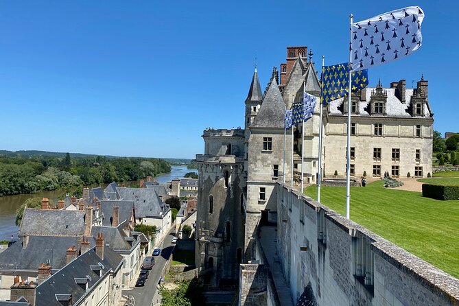 Loire Valley Royal Castles Guided Small group Day Trip from Paris - A long Loire day that makes sense from Paris