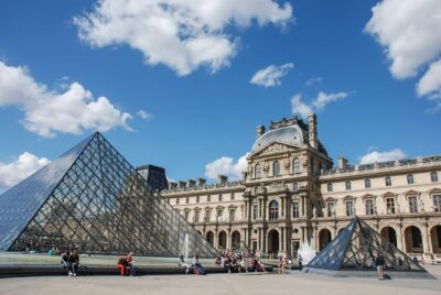 Louvre Access with Mona Lisa Escort or Guided Option