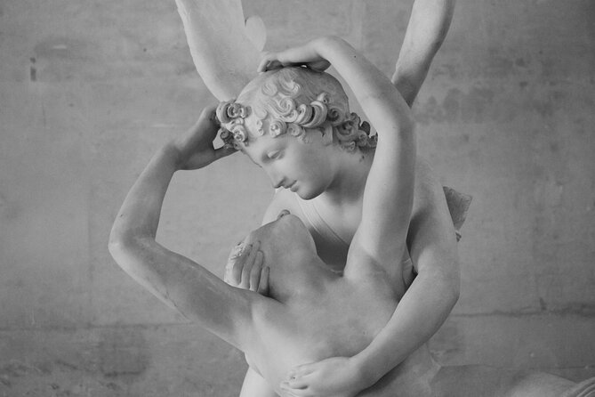 Louvre Art and Mysteries: Guided Experience for 6-people Max - What happens in the guided loop: your fast track to the Louvre’s big moments