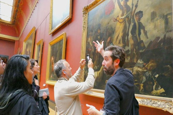 Louvre Museum Access Guided Tour with Mona Lisa - Mona Lisa Time: The Smile Mystery Explained