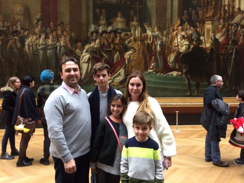 Louvre Museum Child-Friendly Private Tour for Families - The Art Stops That Usually Win Kids Over