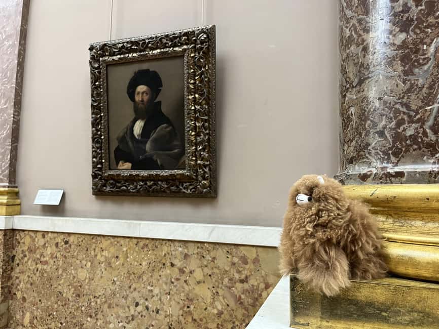 Louvre Museum Entry Ticket and Private Guided Tour - Winged Victory and the power shift from painting to sculpture