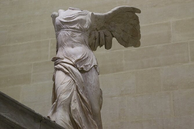 Louvre Museum: Guided Tour at Closing Time with Mona Lisa - The Mona Lisa stop: how to get your moment without losing your mind