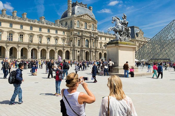 Louvre Museum Masterpieces Guided Tour - Where you meet, and how entry really works
