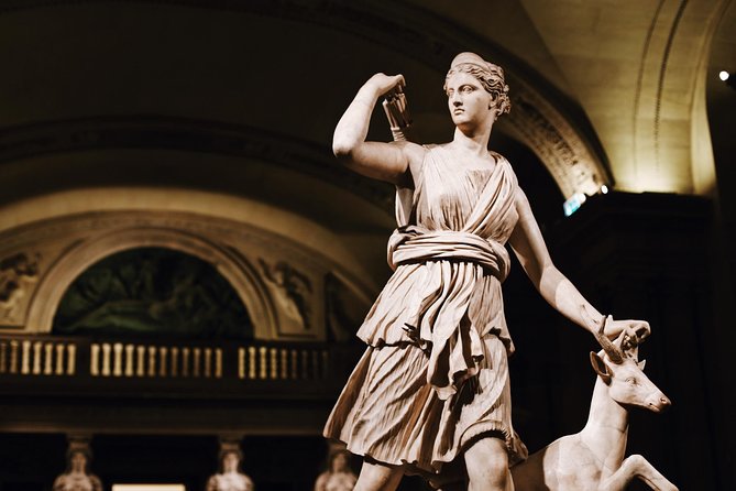 Louvre Museum Paris Essential Guided Tour Semi-Private 6ppl Max - Price value: what you pay for, and what you actually get