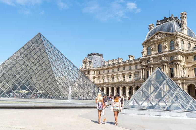 Louvre Museum: Skip-the-Line Small Group Guided Tour - Louvre in a nutshell, without the wandering