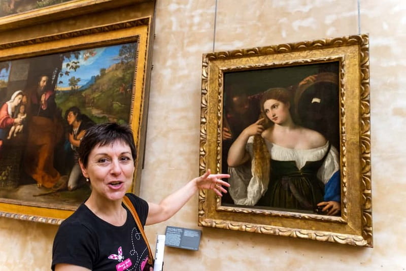 Louvre Museum: Skip-the-Line Small Group Guided Tour - Venus de Milo and the moment the tour finds its rhythm