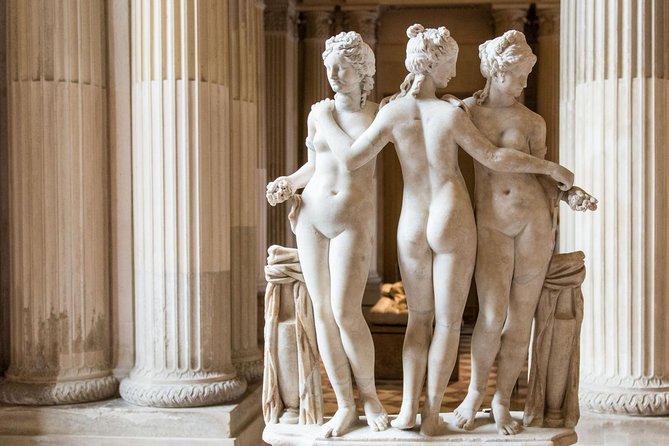 LOUVRE PRIVATE TOUR: Priority Access tickets & Local expert guide - How Guides Make It Click (Romain, Elliott, Alexandre, Marc, Laura)