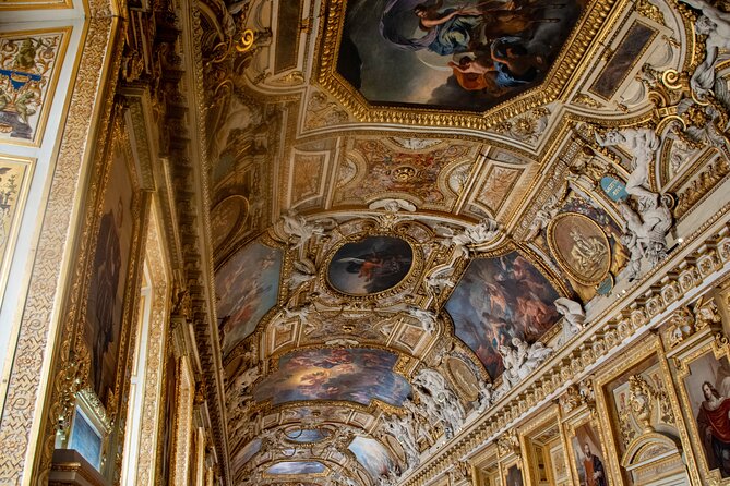 Louvre Private Tour – The Essentials and More with Expert Guide - Louvre essentials worth caring about: context, not just icons