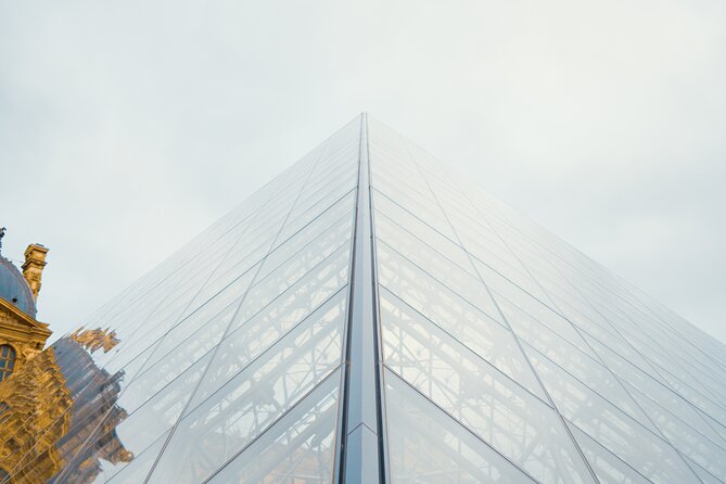 Louvre Treasures Private Experience – Languages Available - How your private guide shapes what you see