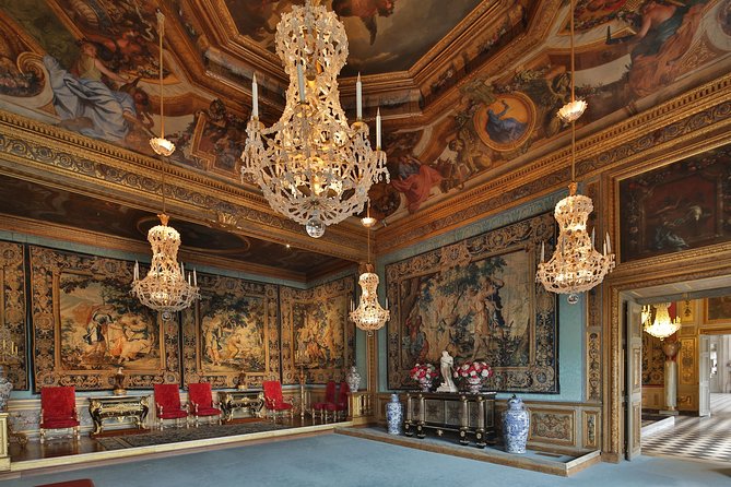 Luxury Evening Dining Experience at Chateau de Vaux-le-Vicomte - Reserved candlelit dinner outside, plus the marquee backup
